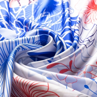 Silk scarf twill Tres Belle blue