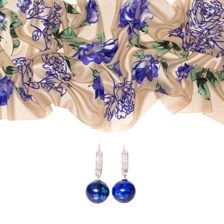 GIFT: Mila Schon beige wool scarf and silver earrings lapis blue roses