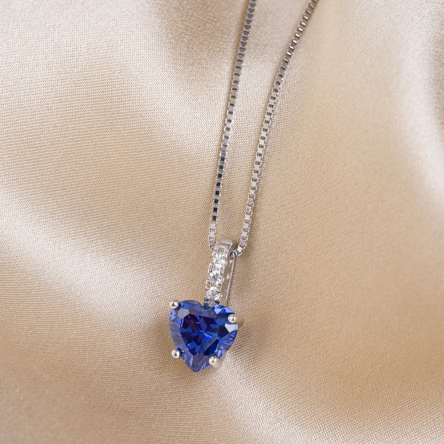 Necklace tanzanite store