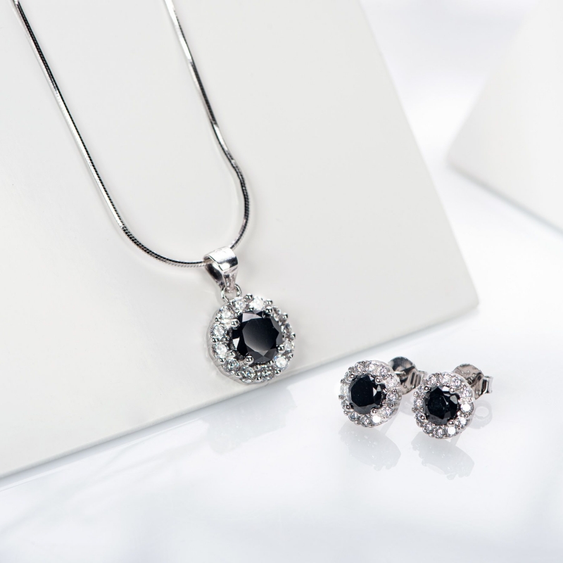 Sterling Silver Earrings, Chain and Pandant Royal Black