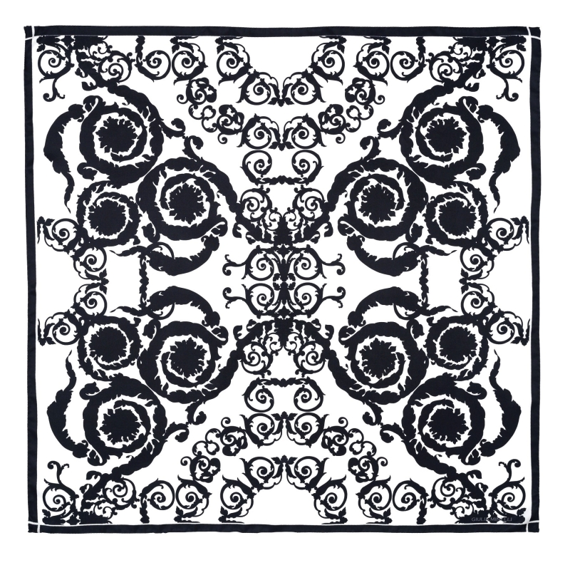 Silk Scarf Noir & Blanc Code