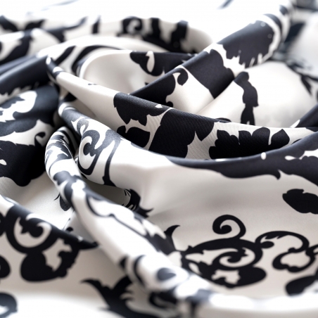 Silk Scarf Noir & Blanc Code