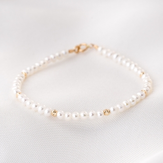 White Pleasure Pearls Bracelet, 14K gold charms