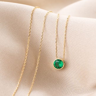 Sterling Silver Necklace M Green Solitaire zirconia gold